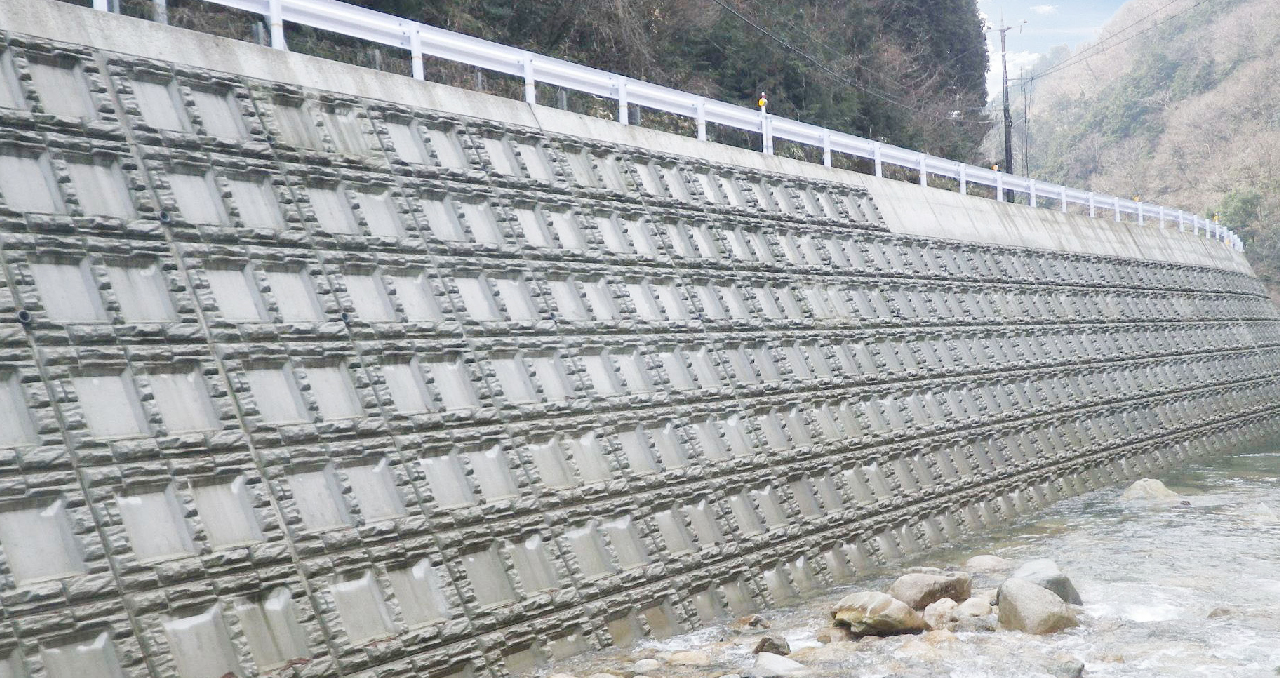 岡山コンクリート工業株式会社