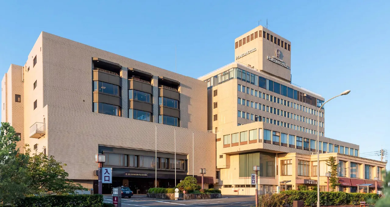 岡山プラザホテル株式会社